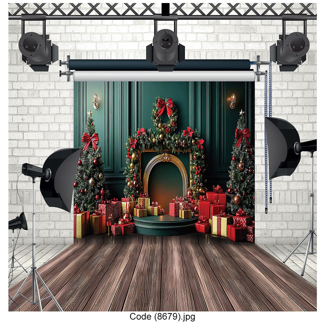 Luxury Green Christmas Fireplace 8679